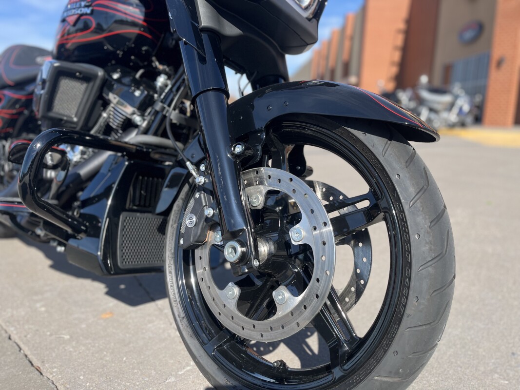 2025 Harley-Davidson Street Glide FLHX MDNGHT FIRSTORM - Photo 10