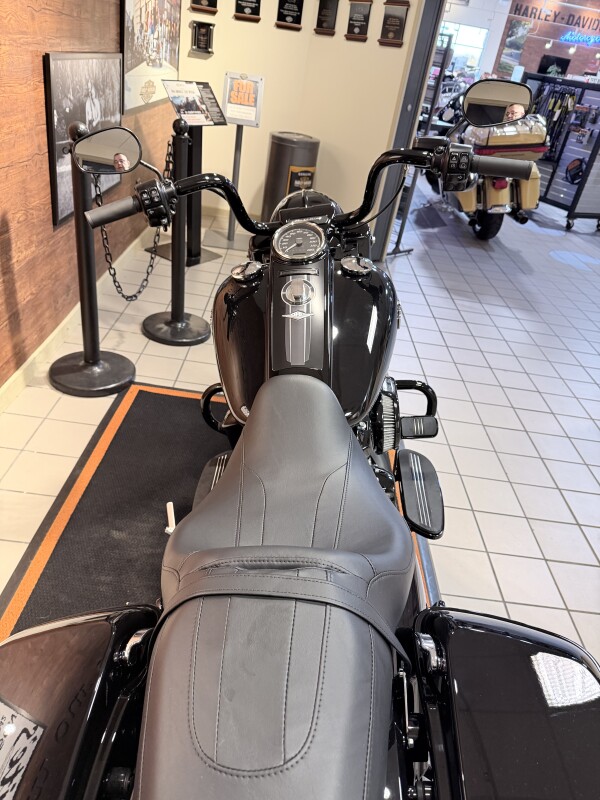 2025 H-D FLHRXS Road King Special 114ci - Photo 7