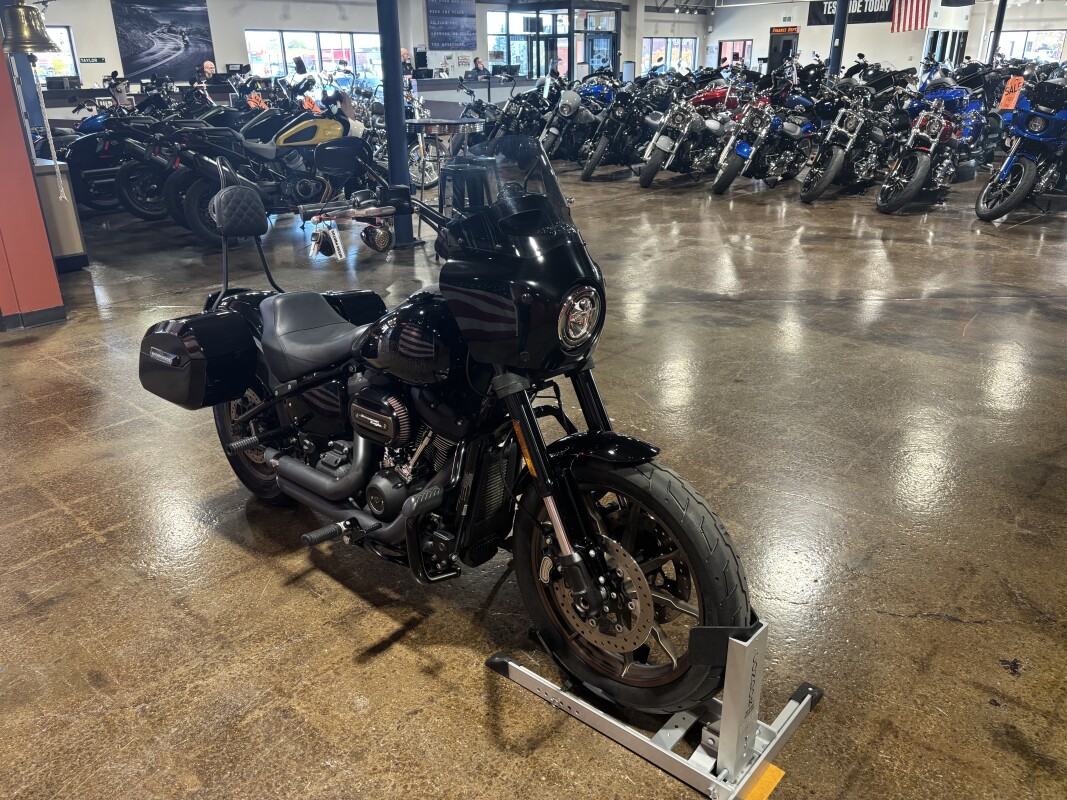 Harley-Davidson Low Rider S 2023 FXLRS BLACK - Photo 2