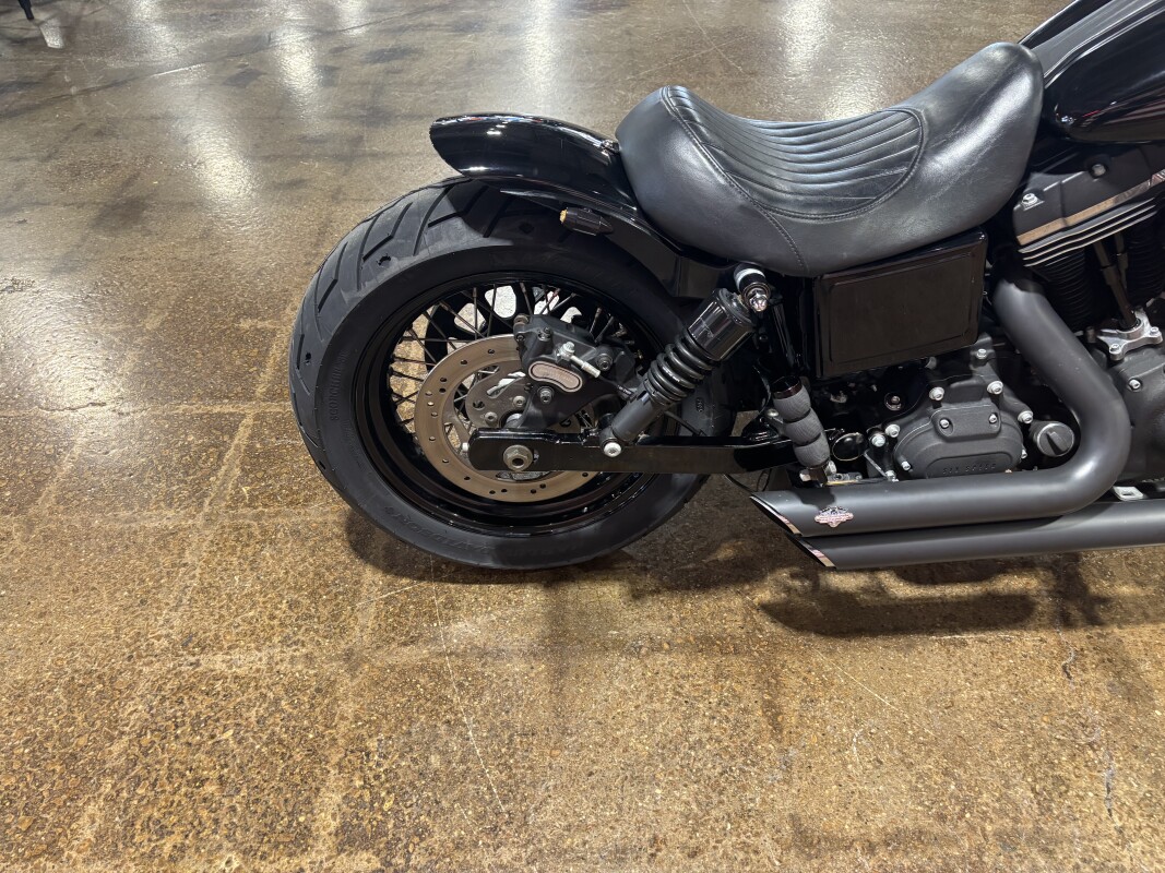 Harley-Davidson Street Bob 2015 FXDB BLACK - Photo 7