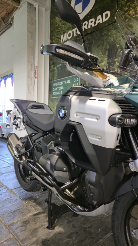 2026 BMW Motorrad R 1300 GS Adventure - Option 719 - Photo 4