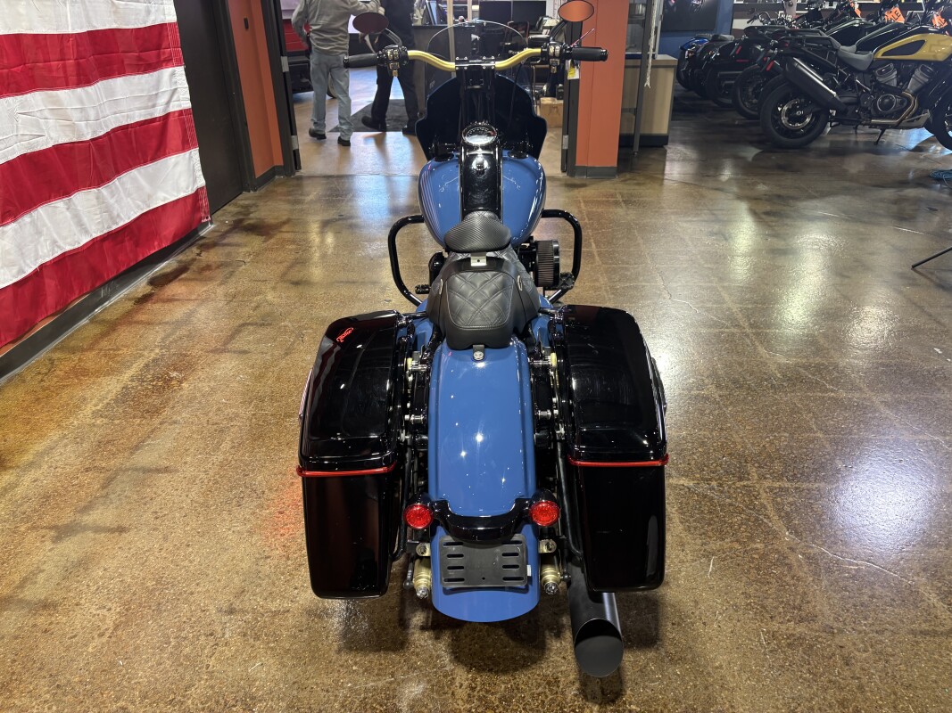 Harley-Davidson Road King Classic 2009 FLHR - Photo 10