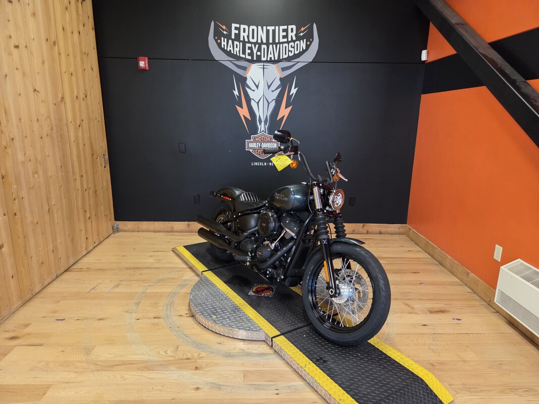 FXBB 2020 Street Bob - Photo 3