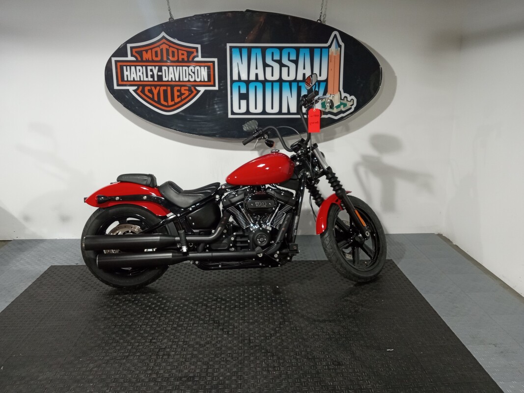 2023 Harley-Davidson Street Bob 114 - Redline Red