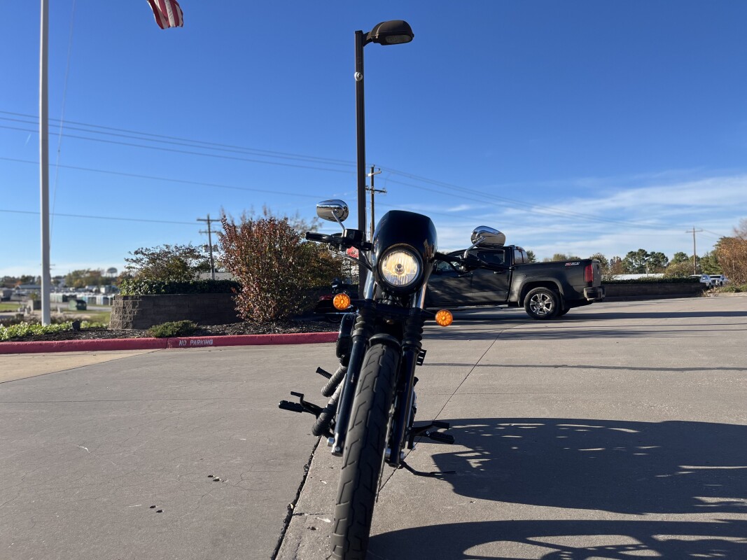 2022 Harley-Davidson Iron 883 XL 883N Gunship Gray 411542 - Photo 8
