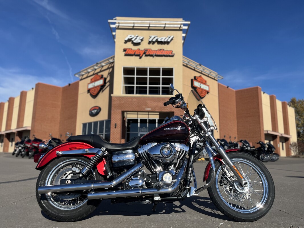 2012 Harley-Davidson Super Glide Custom FXDC EMBR RED/MERLOT 308733