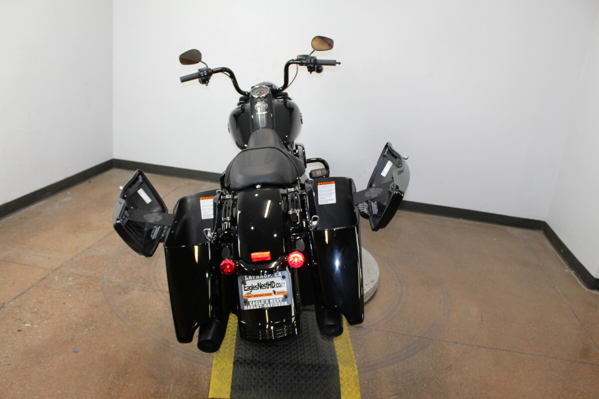 Harley-Davidson Road King Special 2024 FLHRXS 610605T VIVID BLACK - Photo 7