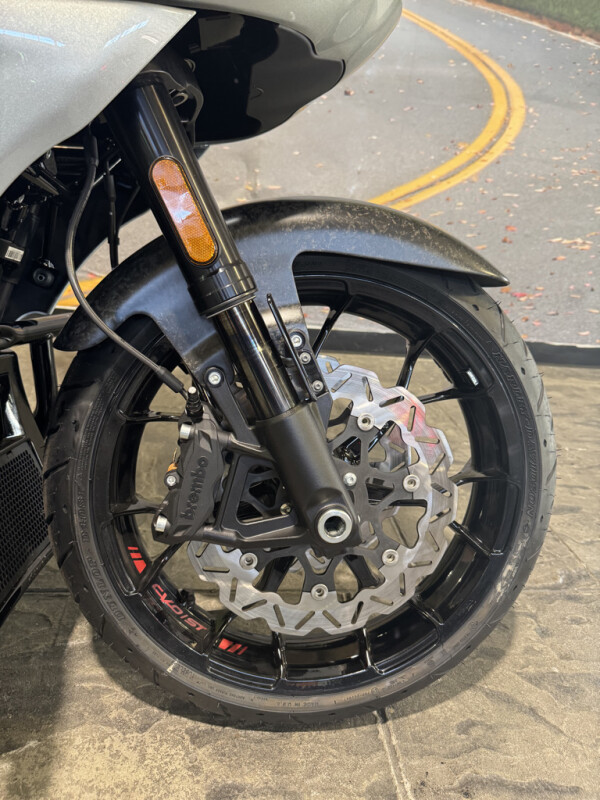 2025 CVO Road Glide ST — 135 Engine / 2-1 Exhaust / OG Floorboards - Photo 7