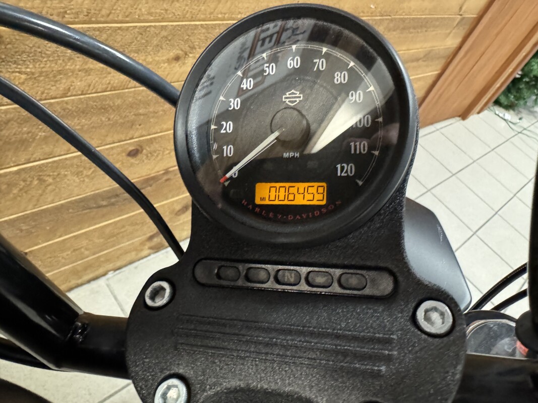 2020 Harley-Davidson Iron 883 Black Denim XL883N - Photo 7