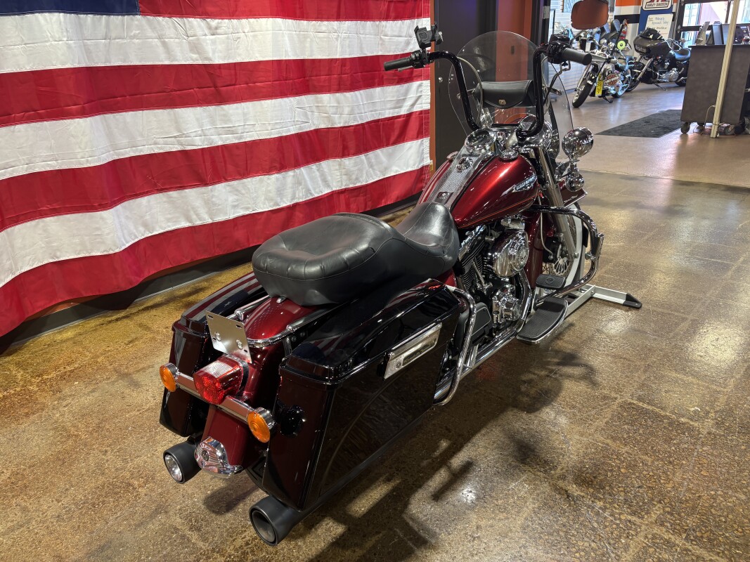Harley-Davidson Road King Classic 2000 FLHRCI LUXURY RICH RED W/STRIPE - Photo 9