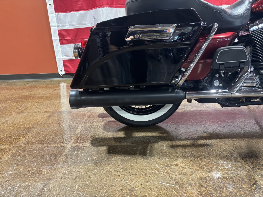 Harley-Davidson Road King Classic 2000 FLHRCI LUXURY RICH RED W/STRIPE - Photo 8
