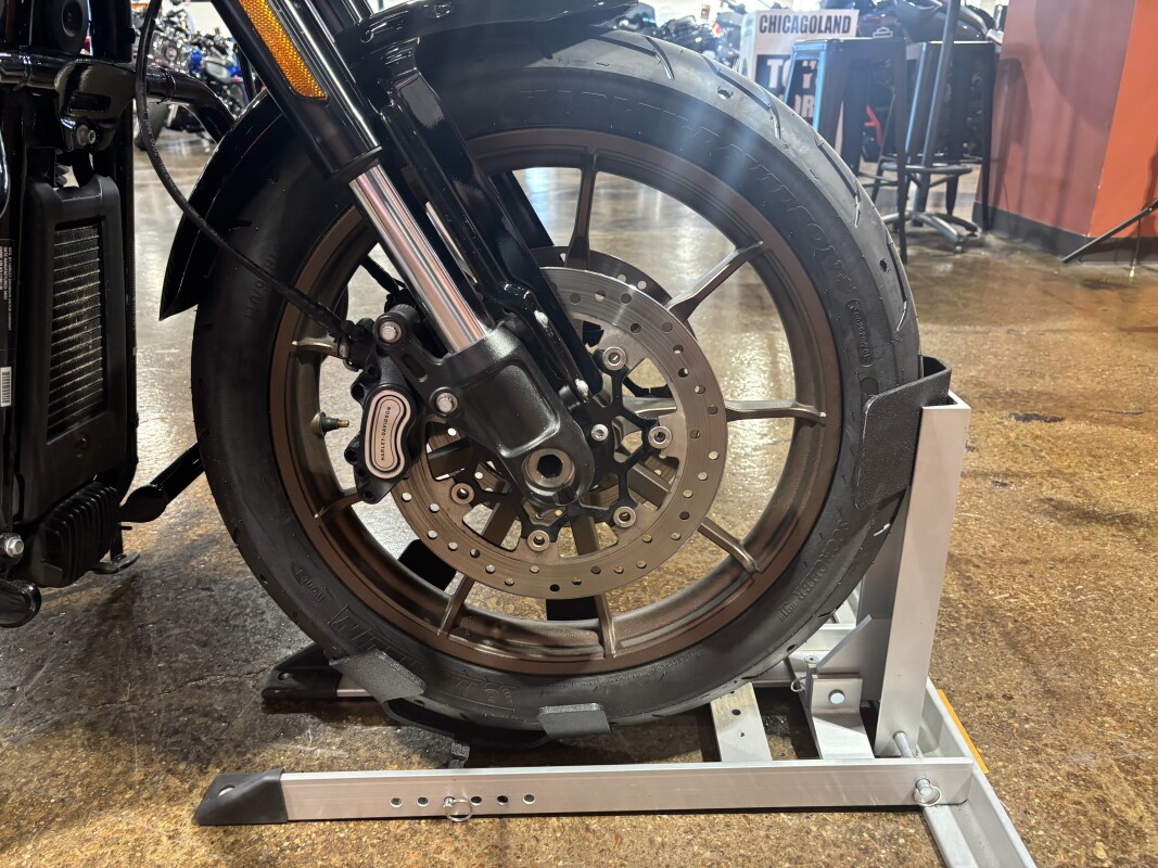 Harley-Davidson Low Rider S 2023 FXLRS BLACK - Photo 3