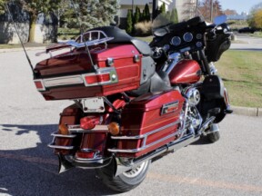 2009 Harley-Davidson Electra Glide Ultra Classic Grand American Touring thumb 2