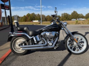 2004 Harley-Davidson® Softail Deuce Vivid Black thumb 3