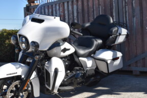 2024 Harley-Davidson® Ultra Limited FLHTK thumb 0