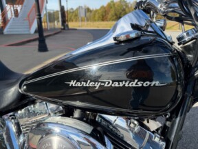 2004 Harley-Davidson® Softail Deuce Vivid Black thumb 1