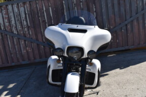 2024 Harley-Davidson® Ultra Limited FLHTK thumb 1