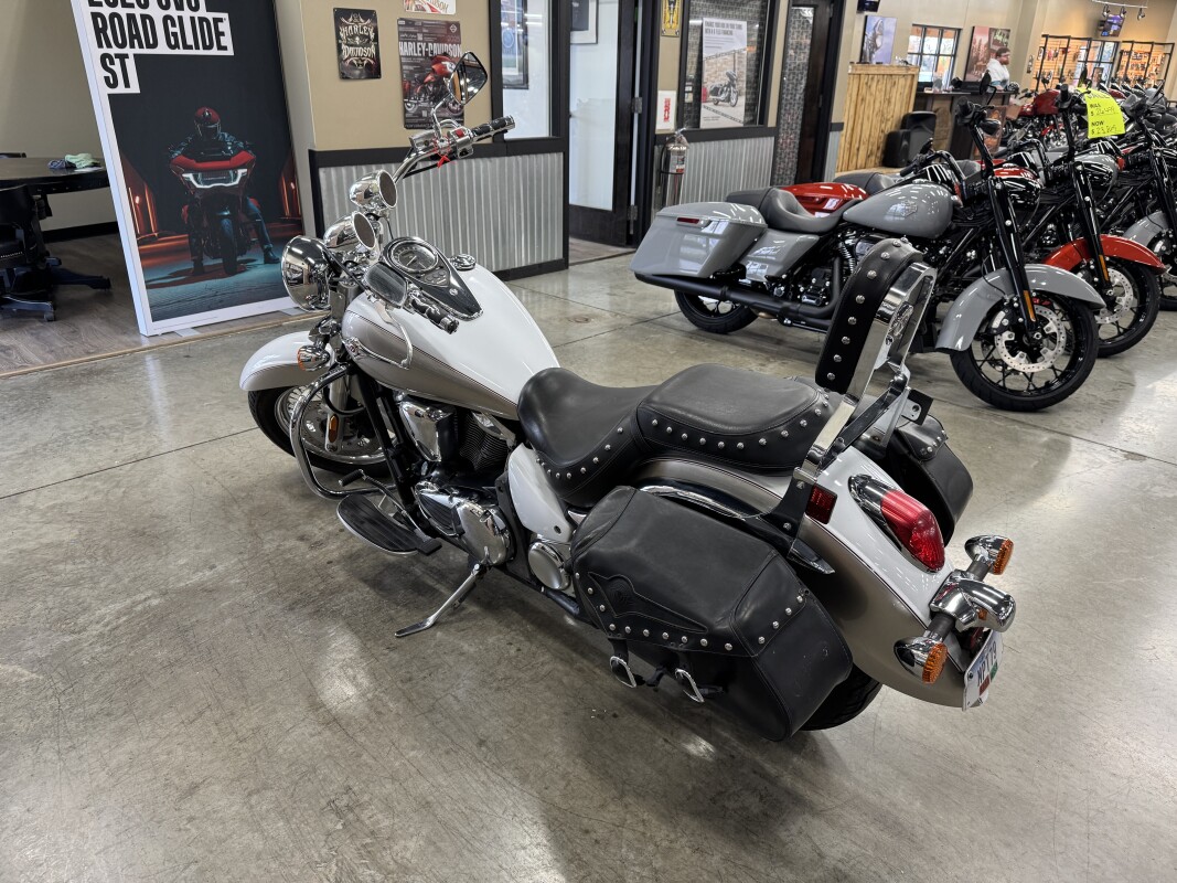 2008 Kawasaki Vulcan 900 Classic LT VN900D8F - Photo 7