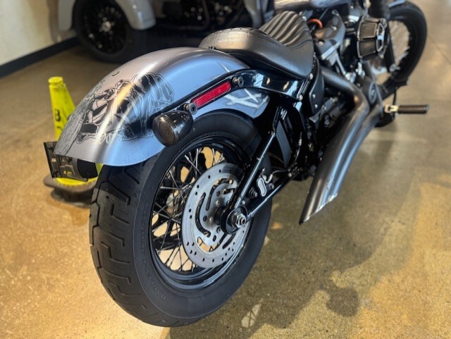 2019 Harley Davidson Street Bob FXBB - Photo 4