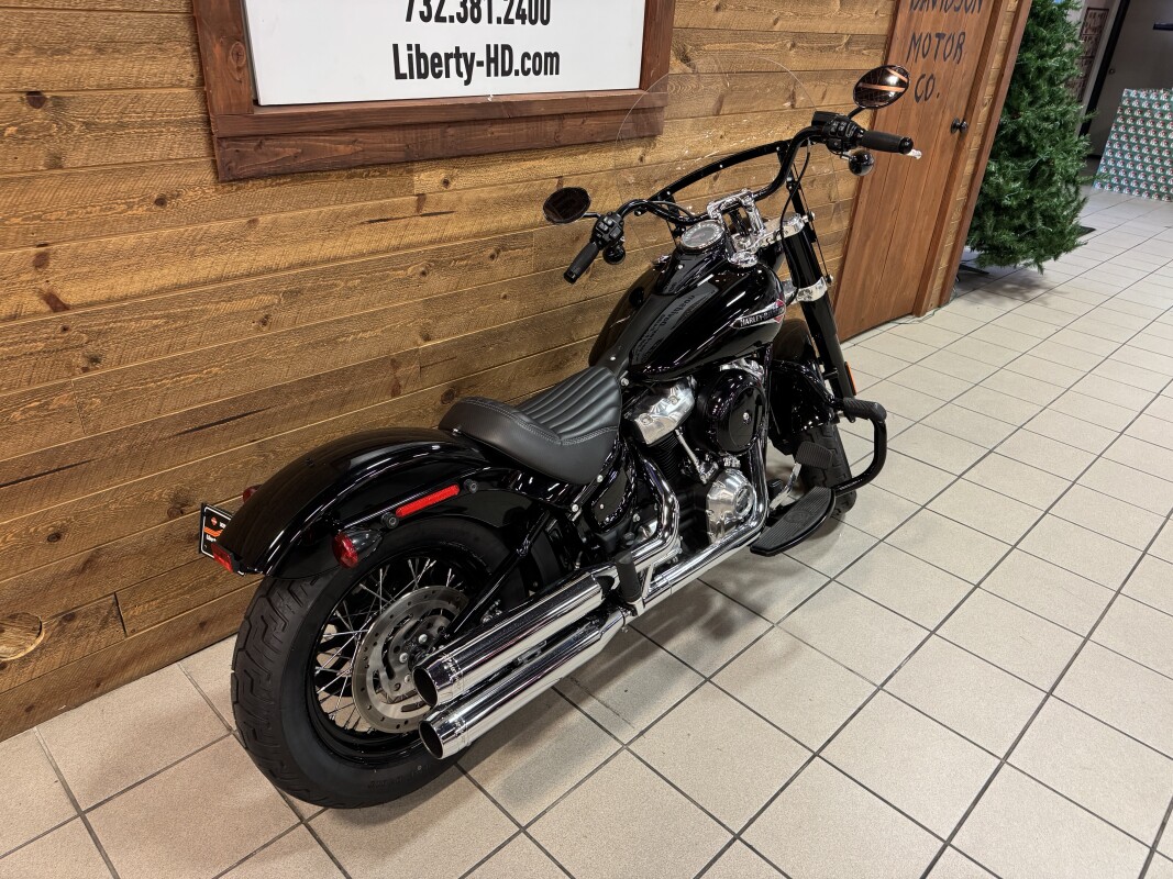 2020 HARLEY-DAVIDSON SOFTAIL SLIM VIVID BLACK FLSL - Photo 8