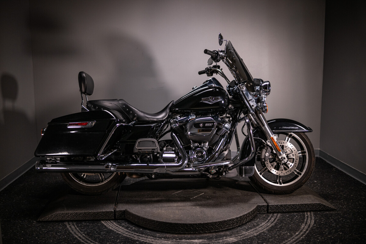 2020 Road King (FLHR) - Photo 8