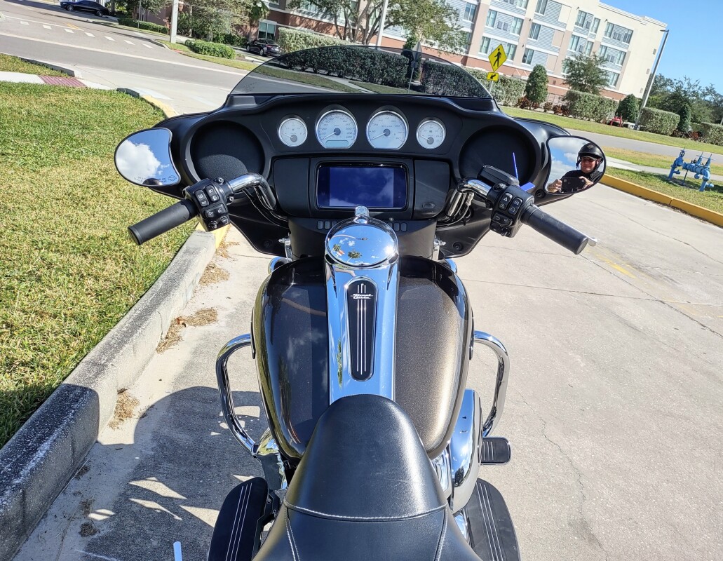 Street Glide - Photo 6