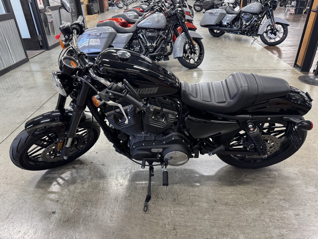 2017 Harley-Davidson Roadster XL1200R - Photo 8