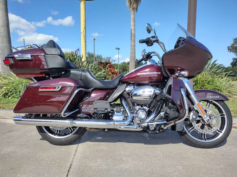 Road Glide Limited - Photo 2