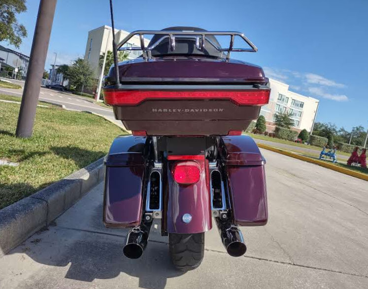 Road Glide Limited - Photo 8