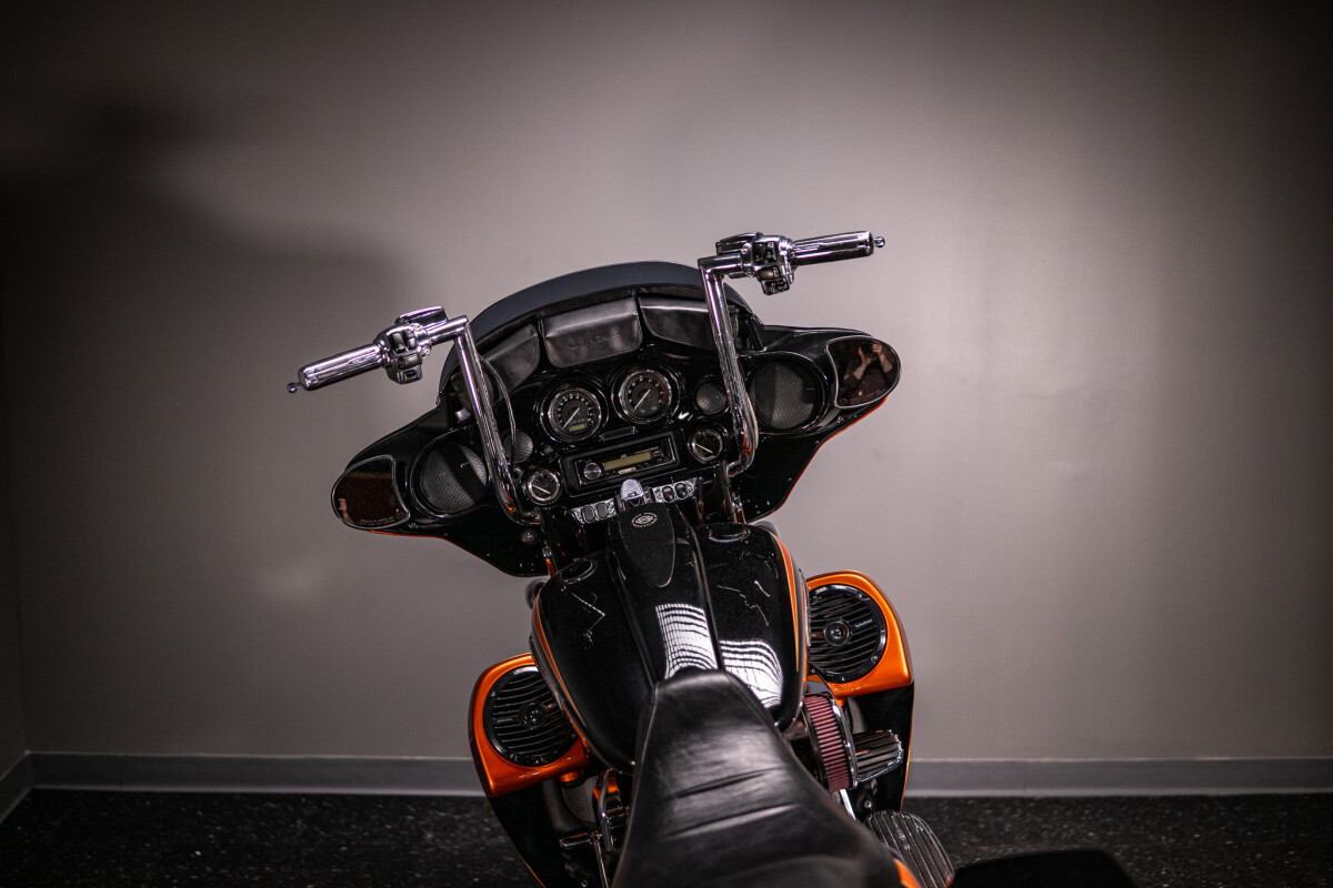 2011 CVO Street Glide (FLHXSE) - Photo 9