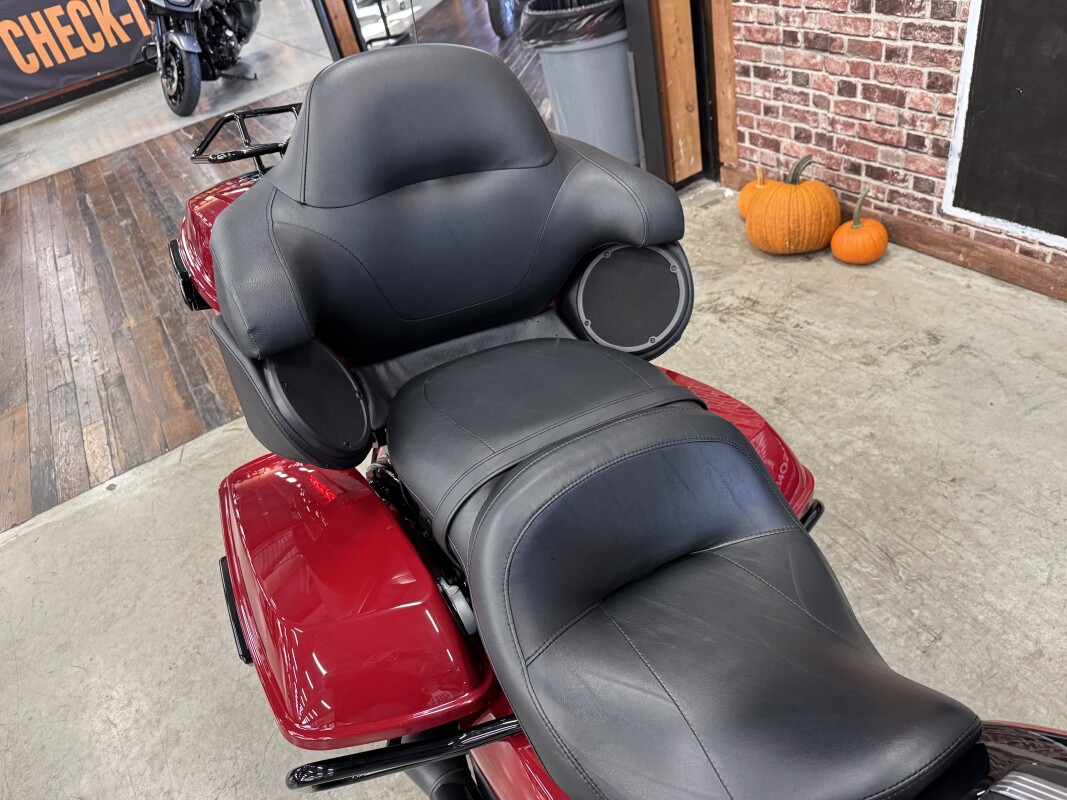 2021 Harley-Davidson Ultra Limited FLHTK - Photo 5