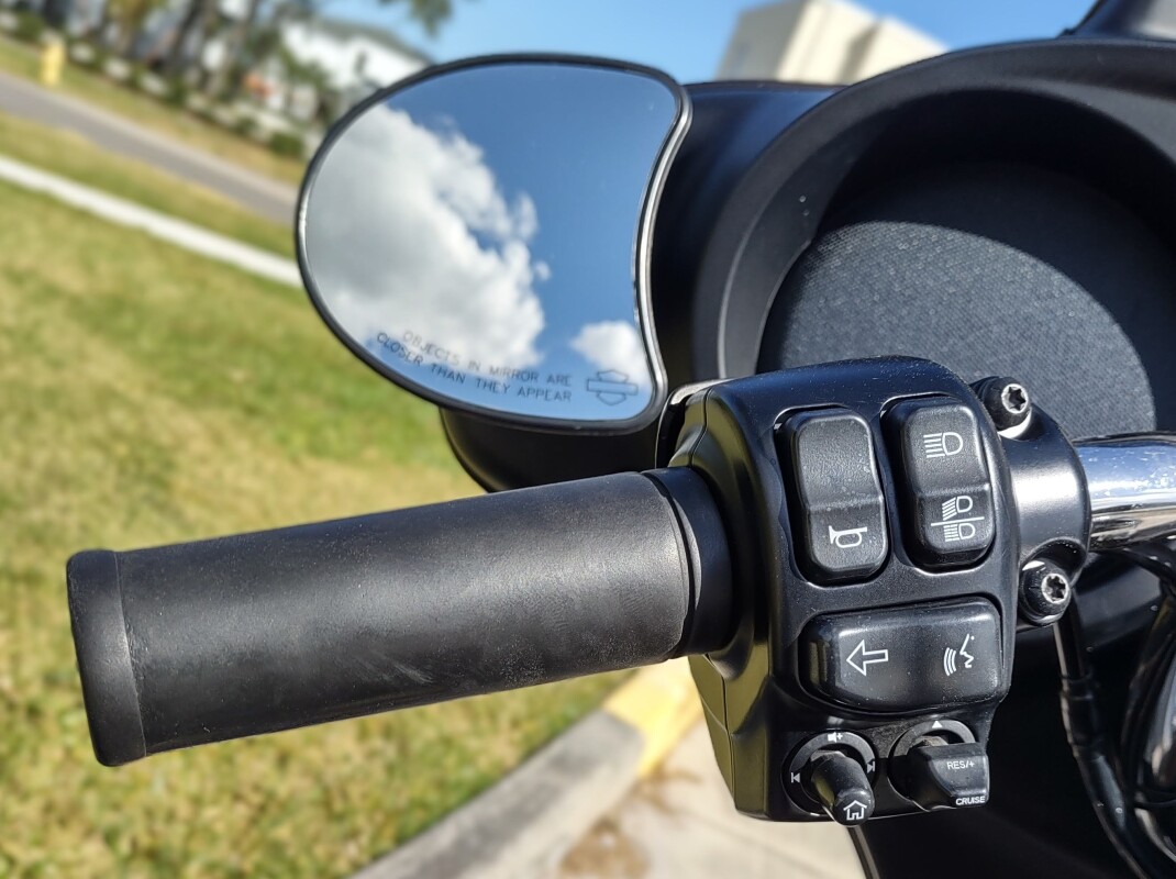 Street Glide - Photo 8