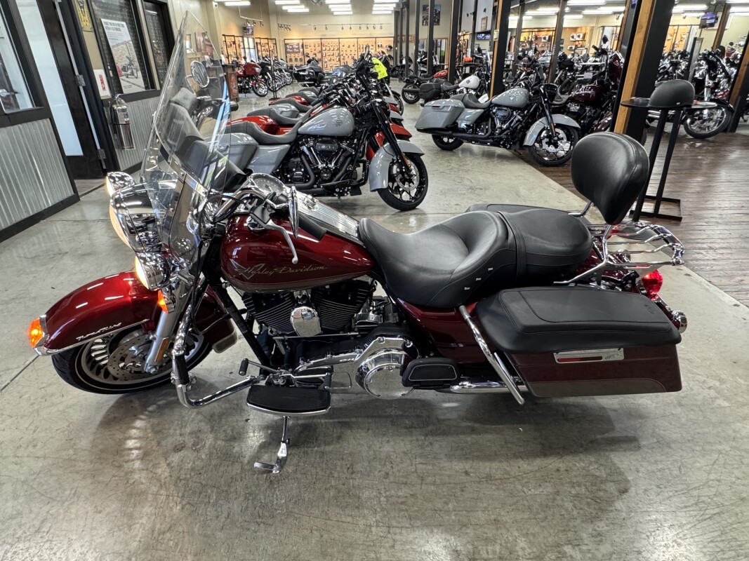 2009 Harley-Davidson Road King FLHR - Photo 8
