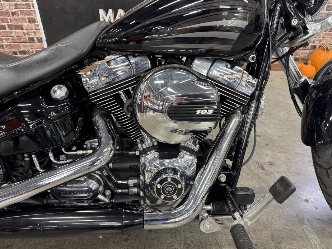 2017 Harley-Davidson Breakout FXSB - Photo 2