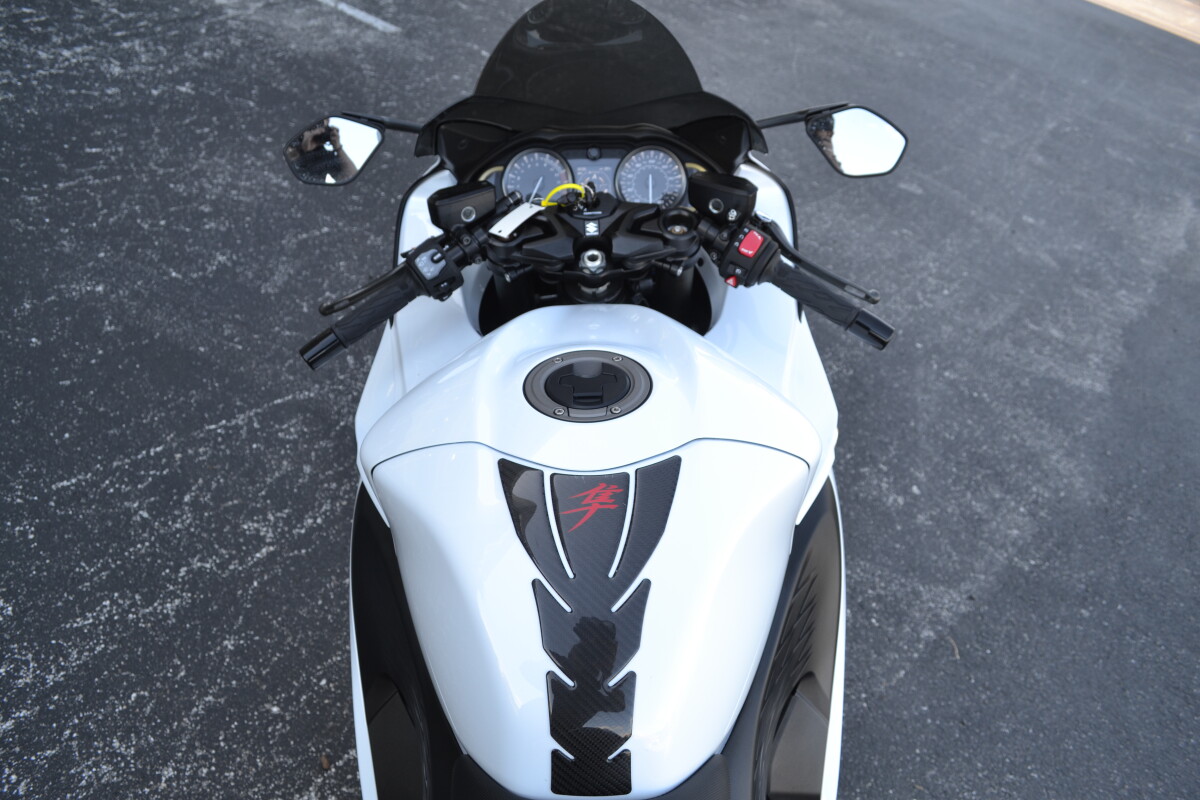 2022 Suzuki Hayabusa GSX1300RR - Photo 7