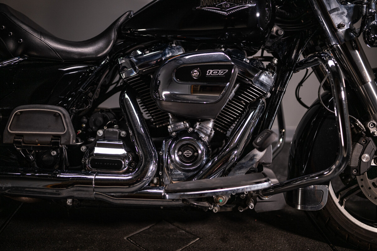 2020 Road King (FLHR) - Photo 10