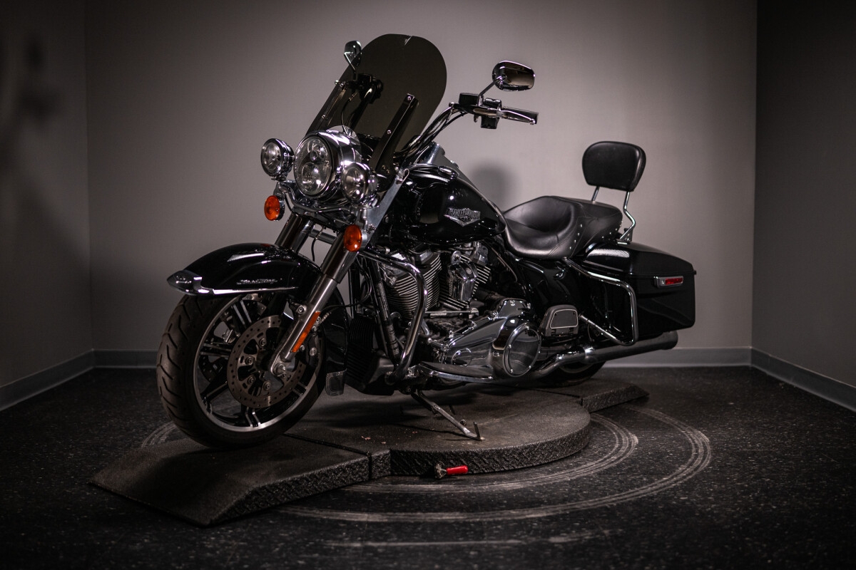 2020 Road King (FLHR) - Photo 3