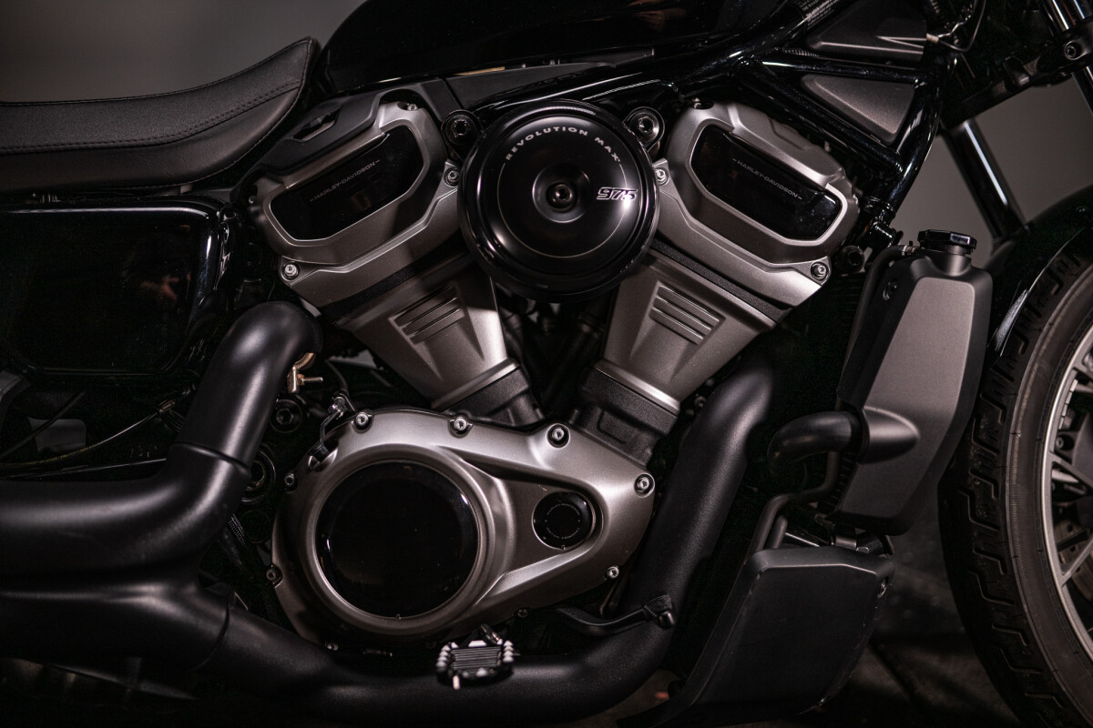 2023 Nightster Special (RH975S) - Photo 10