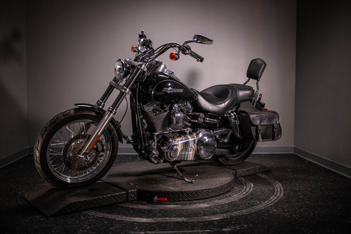 2011 Super Glide Custom (FXDC) - Photo 3