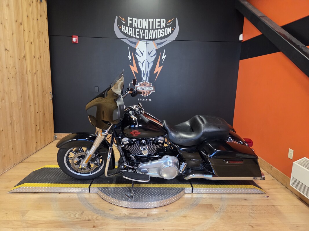 FLHT 2021 Electra Glide Standard