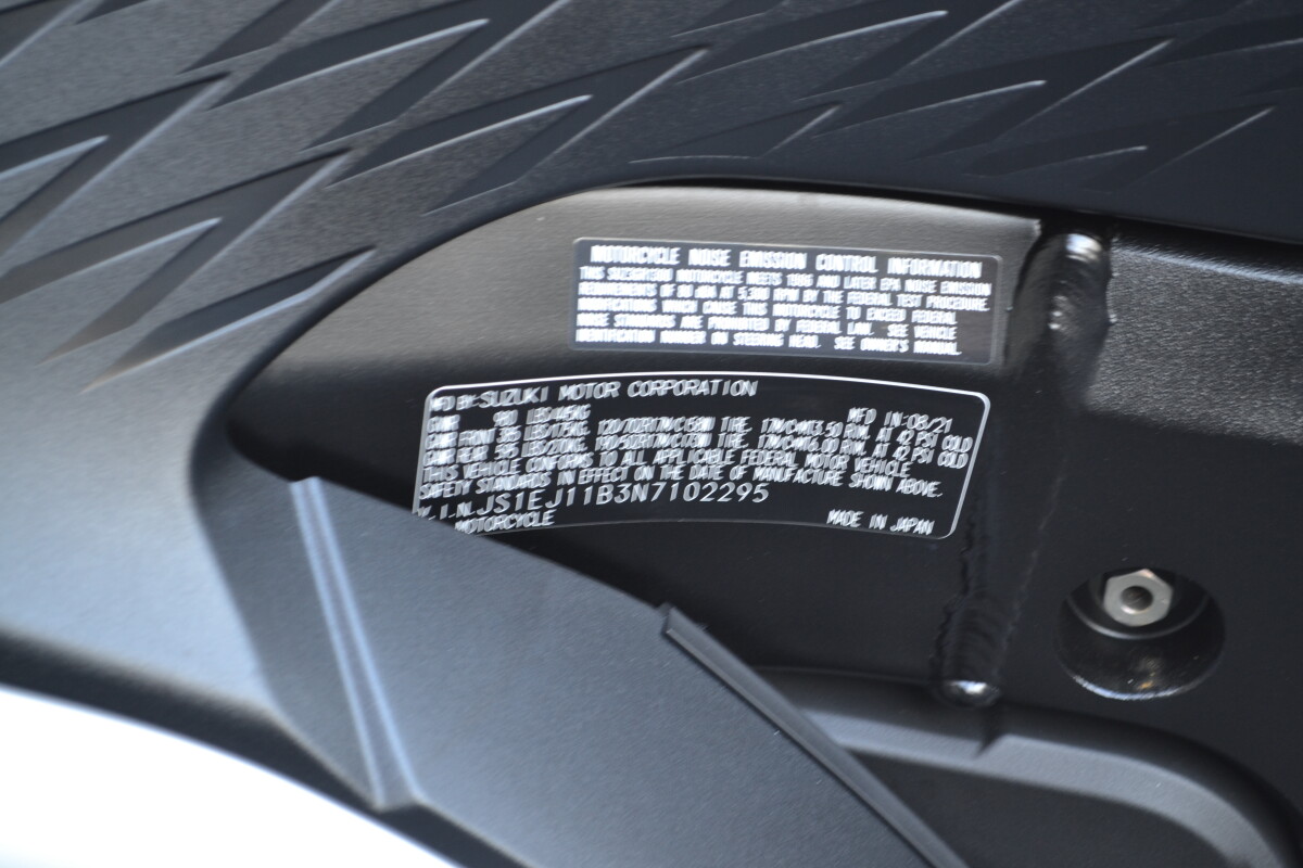 2022 Suzuki Hayabusa GSX1300RR - Photo 6