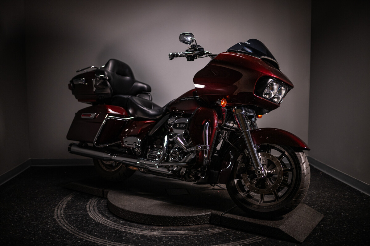 2019 Road Glide Ultra (FLTRU)