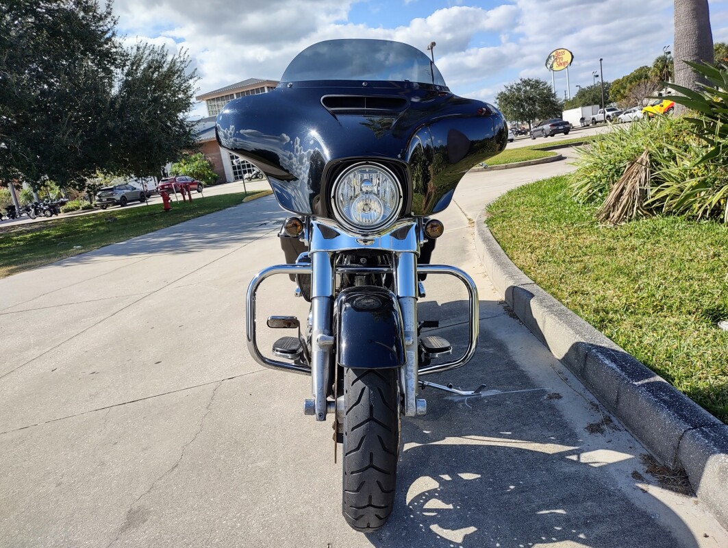 Street Glide - Photo 2