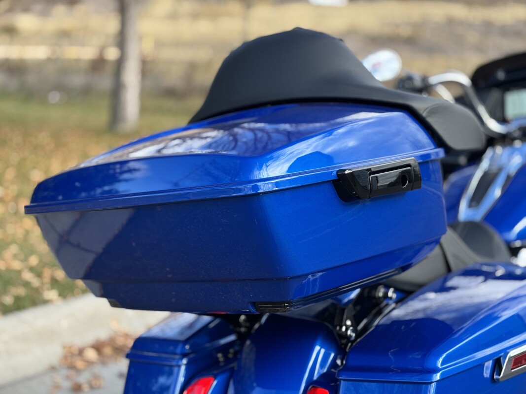 2025 Harley-Davidson Road Glide Blue Burst - Photo 10