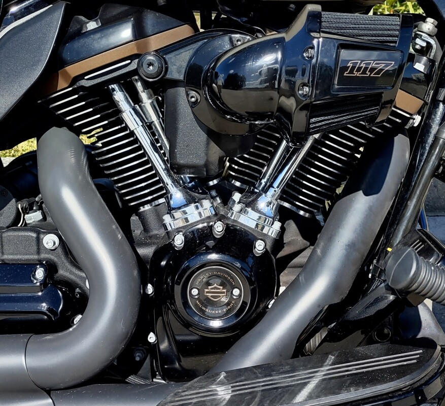 Street Glide ST - Photo 3
