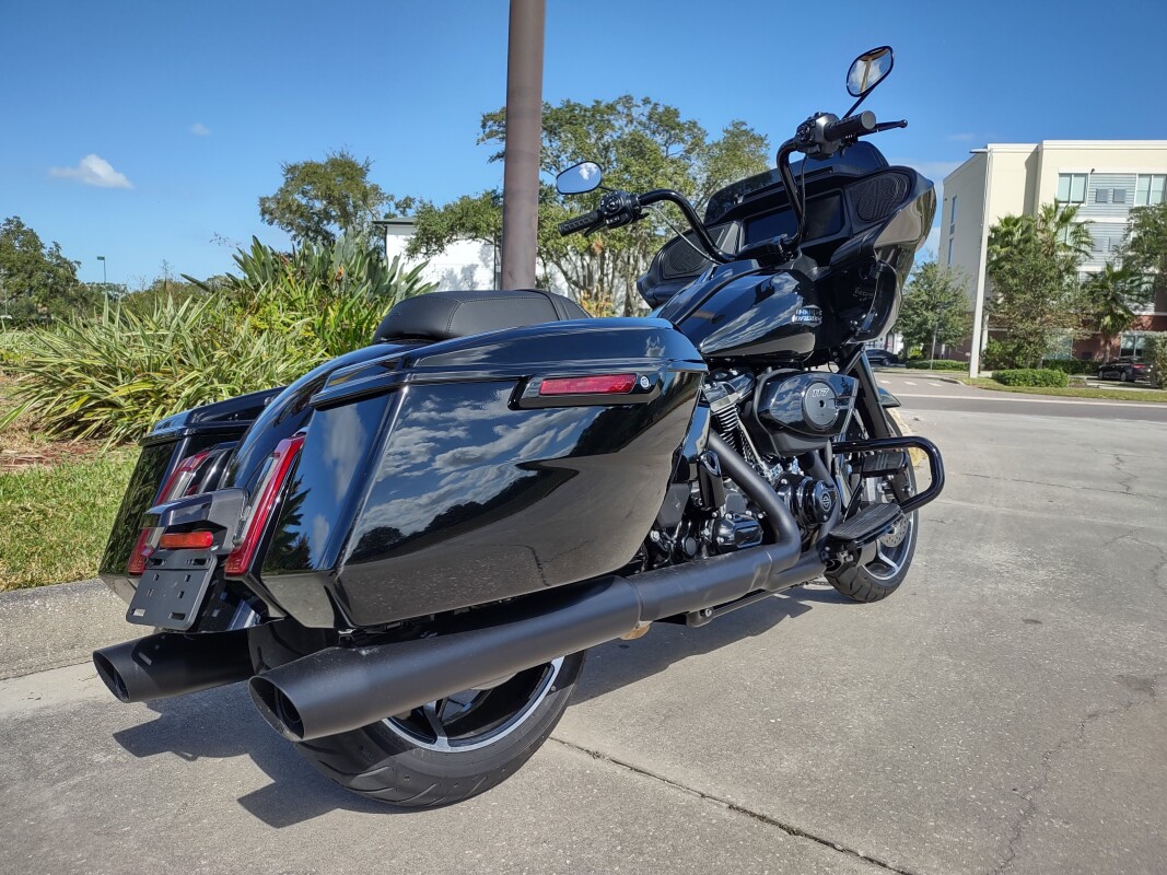 Road Glide - Photo 4