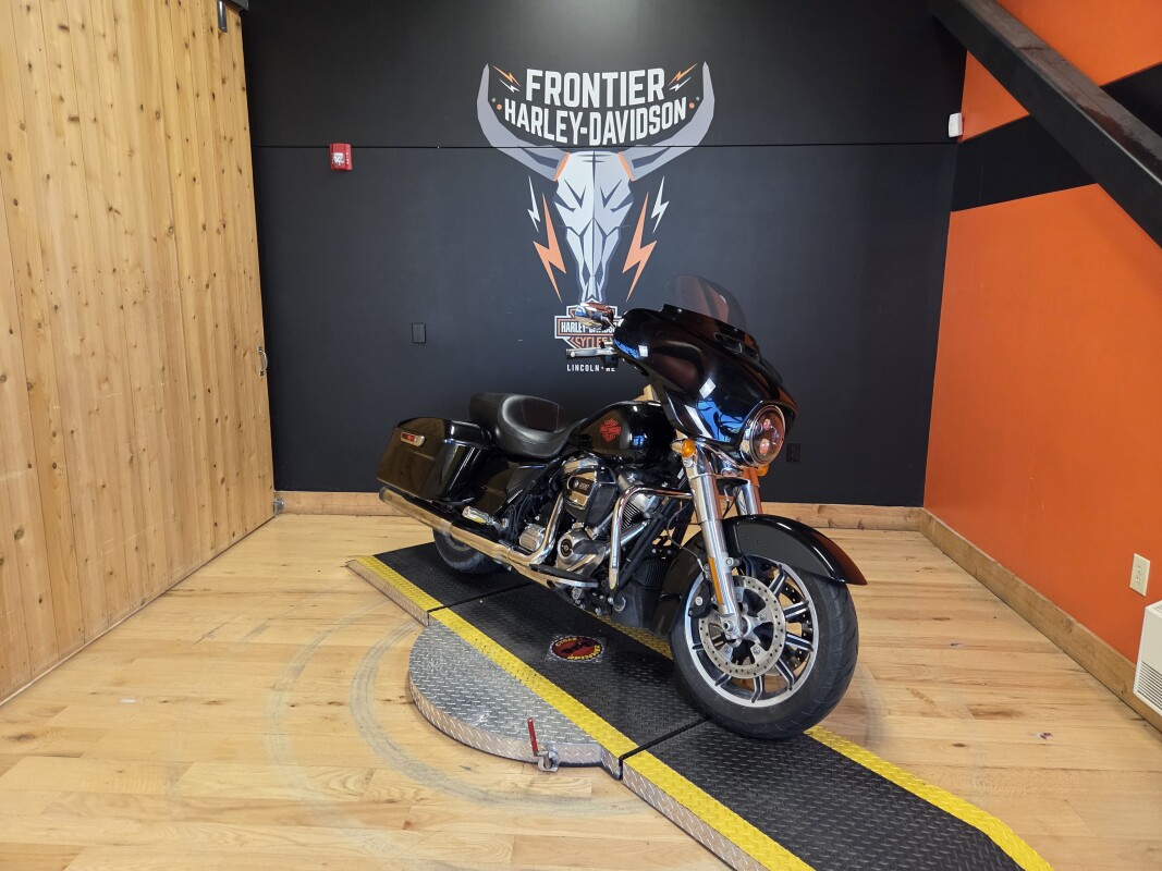 FLHT 2021 Electra Glide Standard - Photo 4