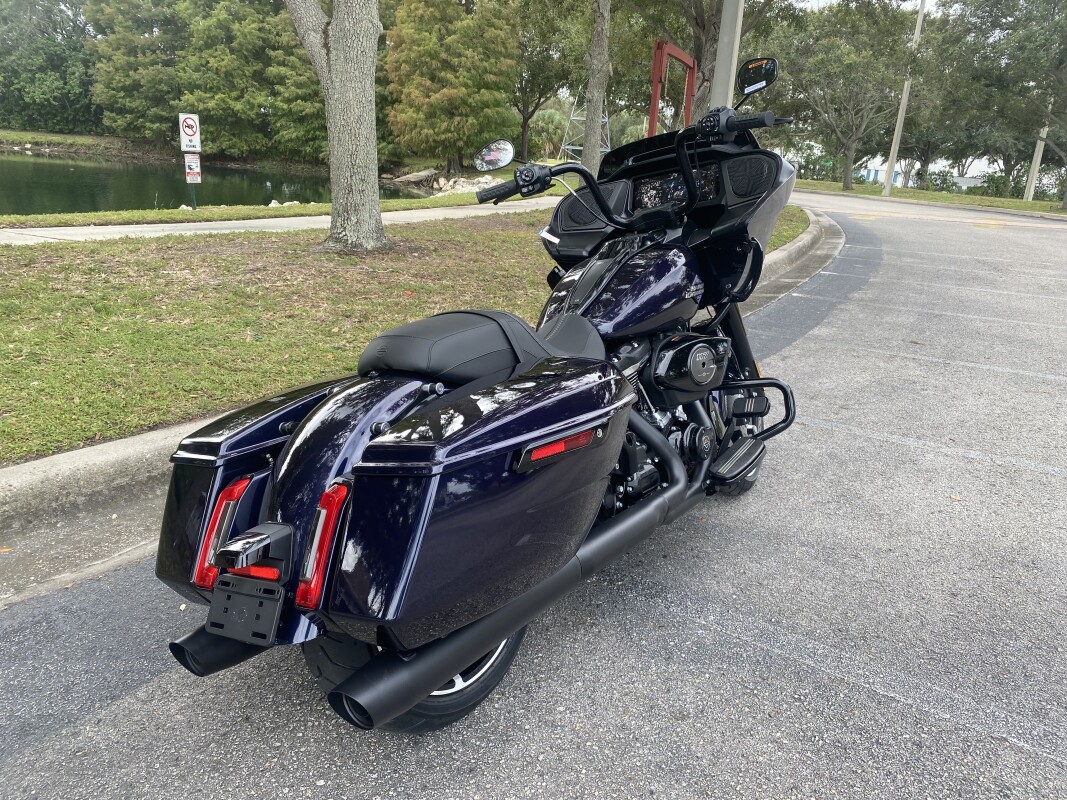 2025 Harley-Davidson Road Glide - Photo 8