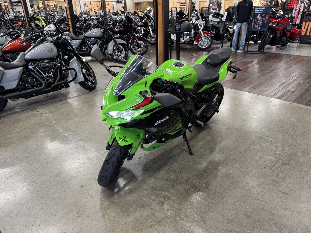 2023 Kawasaki Ninja Zx-4RR KRT Edition ZX400P - Photo 10
