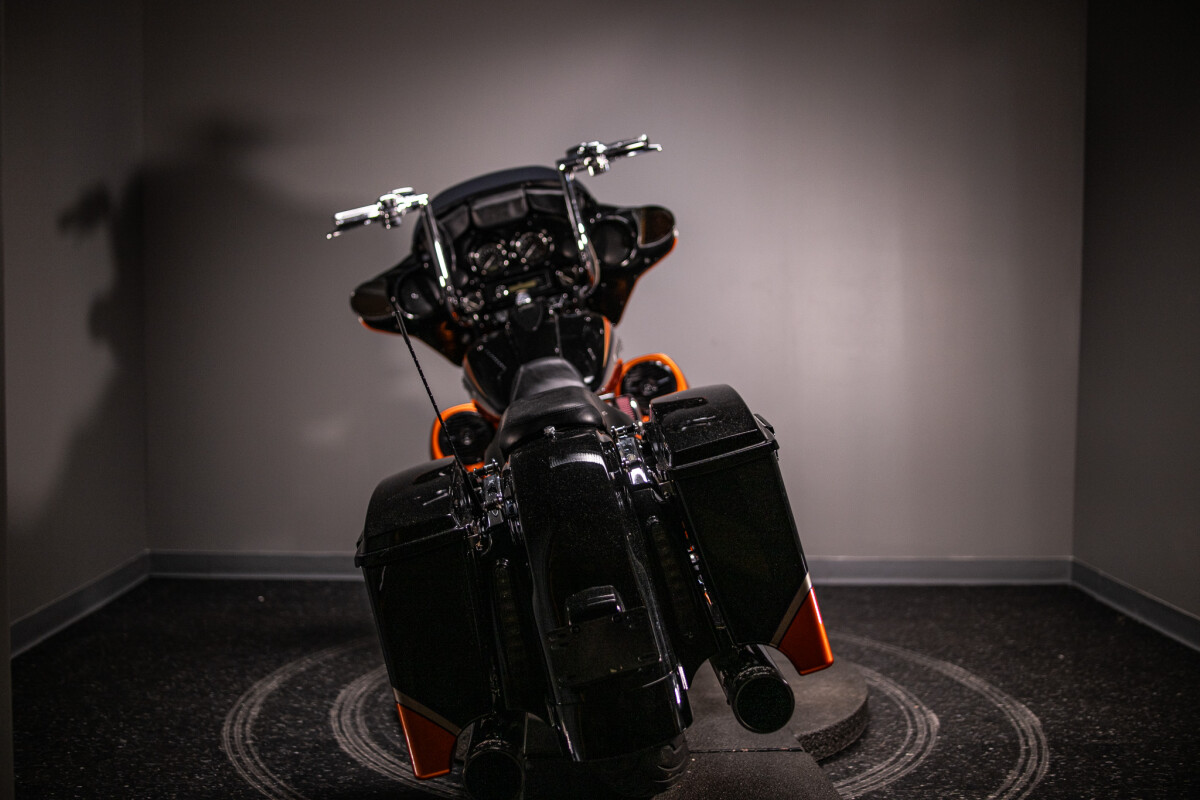 2011 CVO Street Glide (FLHXSE) - Photo 6